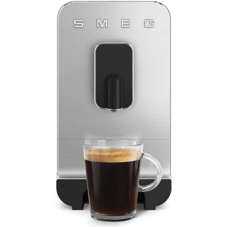 SMEG SUPERAUTOMATIC COFFEE MAKER BLACK BCC11BLMEU