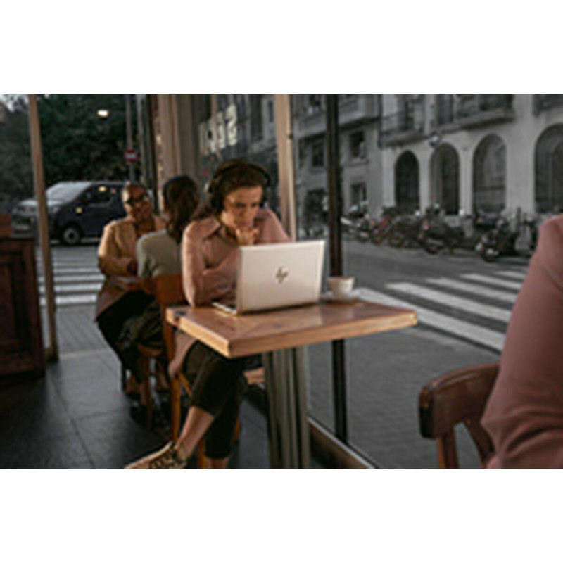 Laptop HP AD2Z9ETABE 13,3" intel core ultra 7 16 GB RAM 512 GB SSD Laptop HP AD2Z9ETABE 13,3" intel core ultra 7 16 GB RAM 512 GB SSD